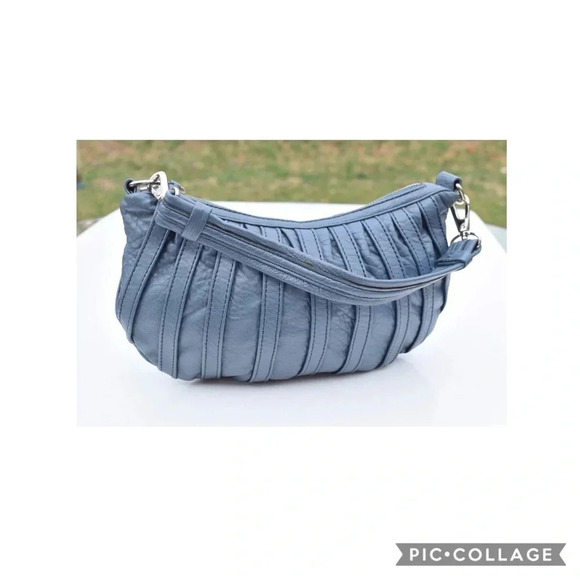 Calvin Klein shoulder bag - Picture 2 of 13